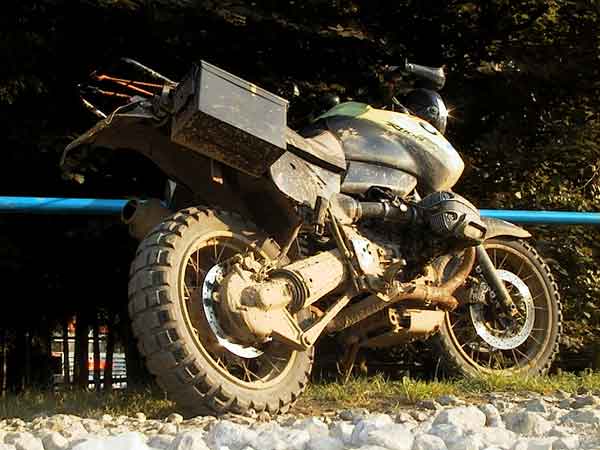 Customized BMW R1100GS